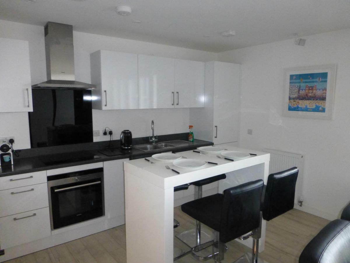 Apartment On The Beach Единбург Екстериор снимка